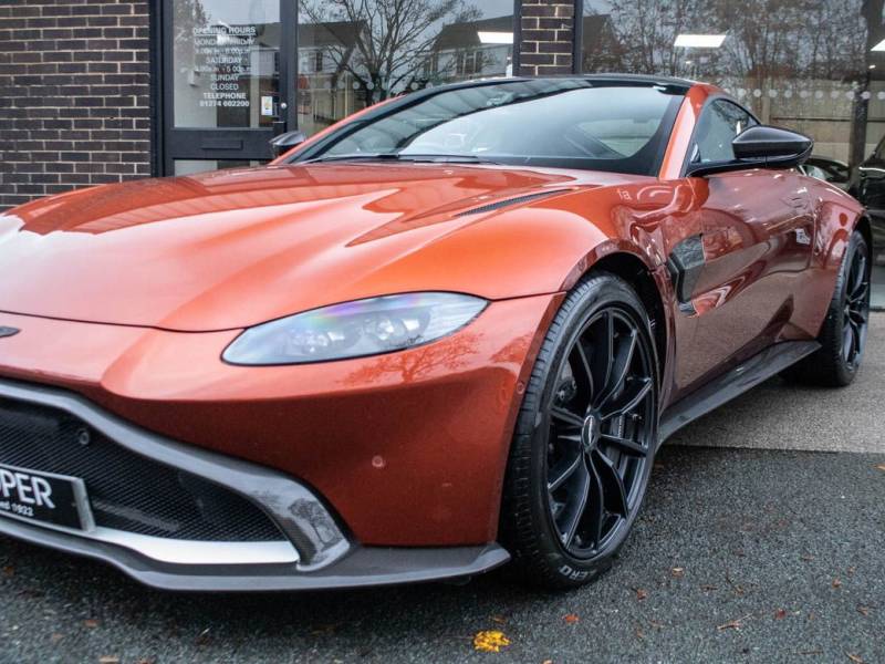 Aston Martin Vantage   Registered:2019(69)