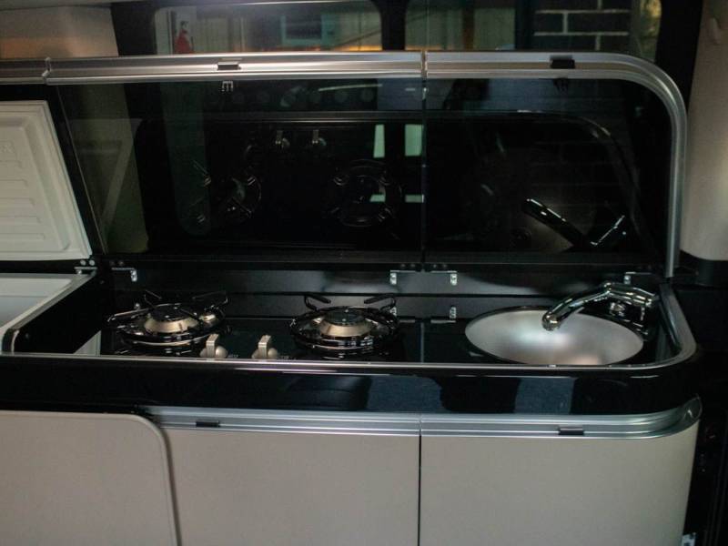 Mercedes Benz V Class   Registered:2022(72)