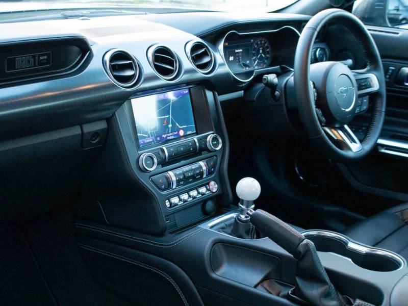 Ford Mustang   Registered:2022(72)