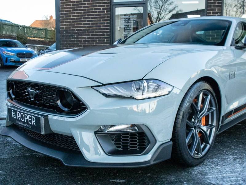 Ford Mustang   Registered:2022(72)