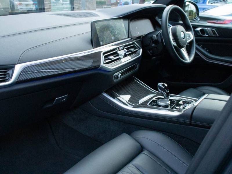 BMW X5   Registered:2022(22)