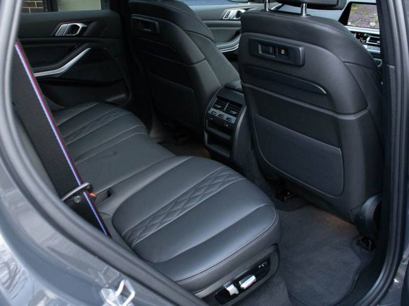 BMW X5   Registered:2022(22)