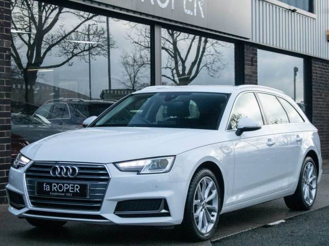 Audi A4 Avant 2.0TDI 35 Sport S tronic Auto 150ps Estate Diesel Ibis White