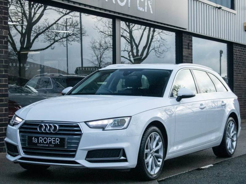 Audi A4 Avant   Registered:2019(19)