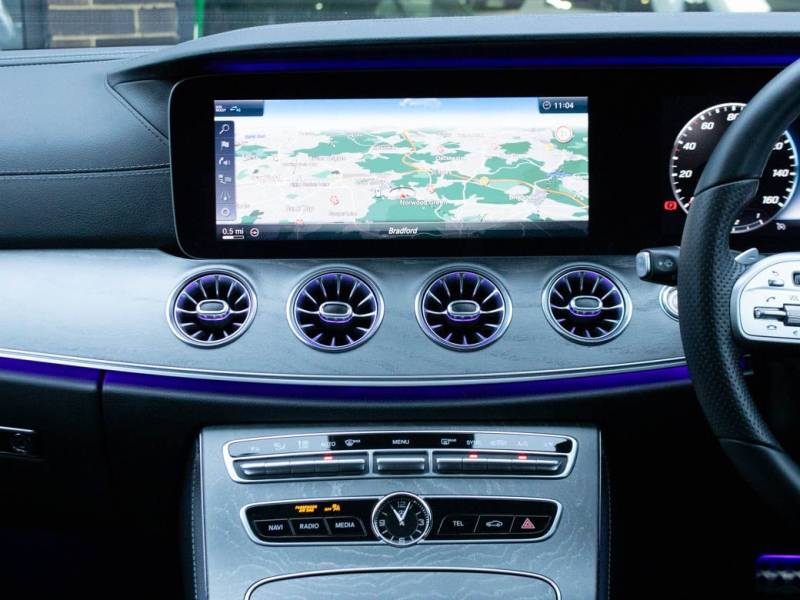 Mercedes Benz CLS   Registered:2018(18)