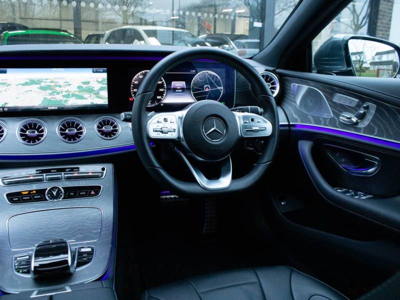 Mercedes Benz CLS   Registered:2018(18)