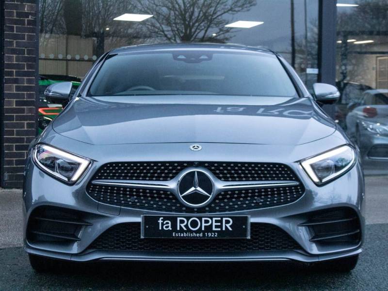 Mercedes Benz CLS   Registered:2018(18)