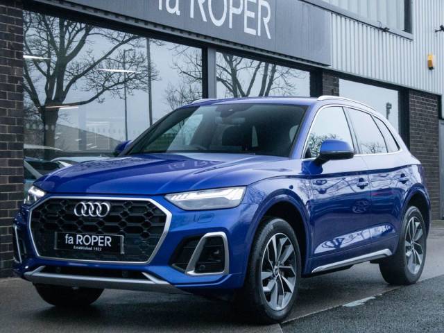 Audi Q5 40 S Line 2.0 TDI quattro S tronic 204ps SUV Diesel Ultra Blue Metallic