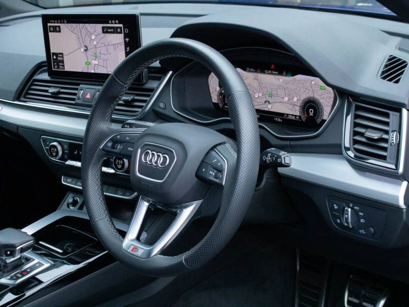 Audi Q5   Registered:2021(71)