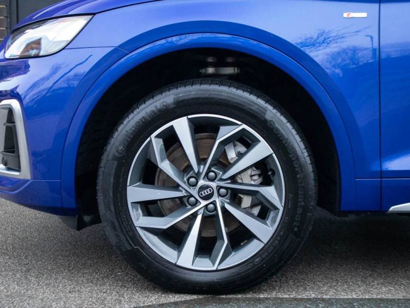 Audi Q5   Registered:2021(71)