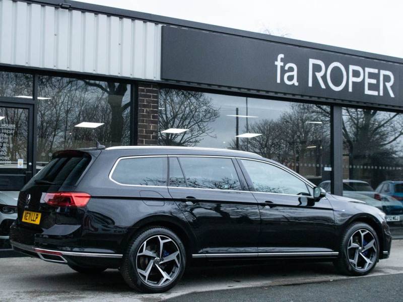 Volkswagen Passat   Registered:2021(71)