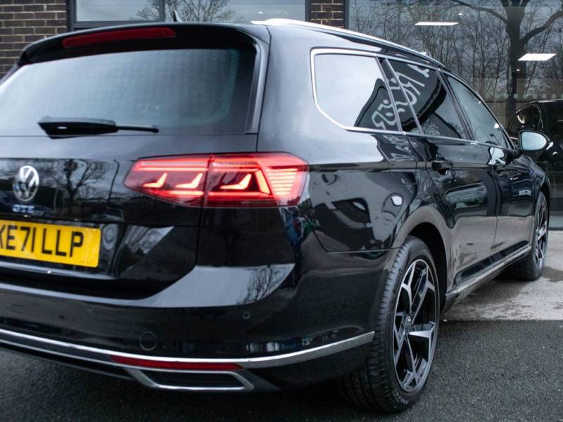 Volkswagen Passat   Registered:2021(71)