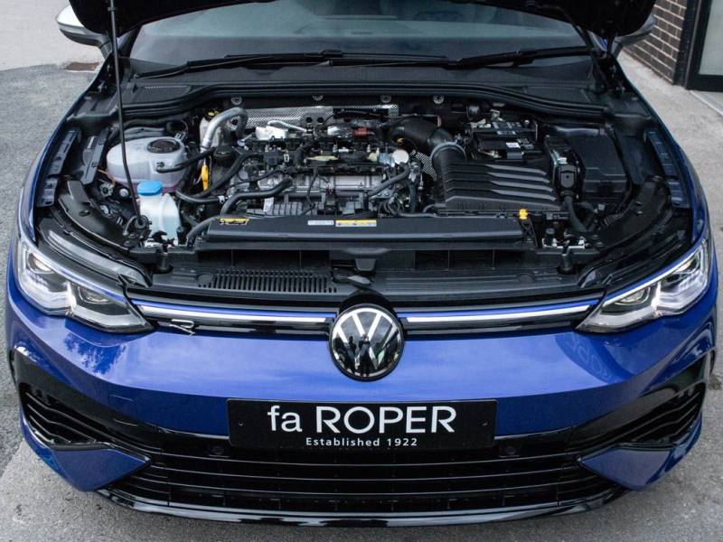 Volkswagen Golf   Registered:2023(23)