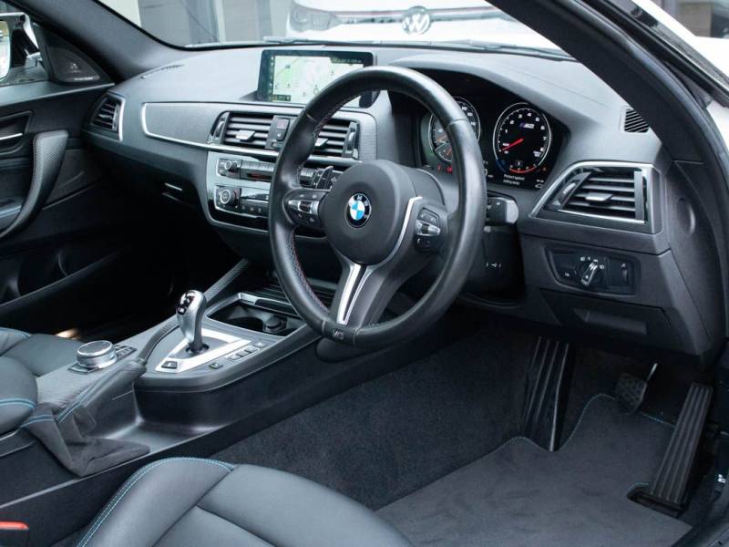 BMW M2   Registered:2020(70)