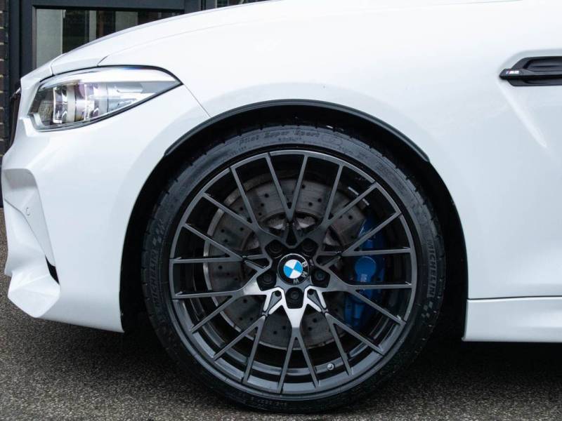 BMW M2   Registered:2020(70)