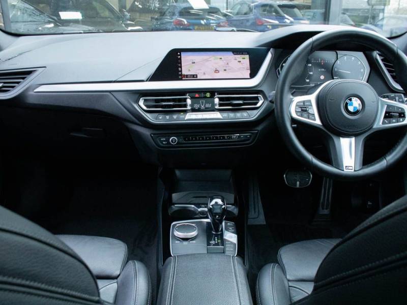 BMW 1 Series   Registered:2020(20)