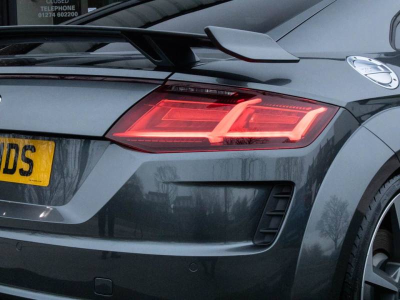 Audi TT   Registered:2021(71)