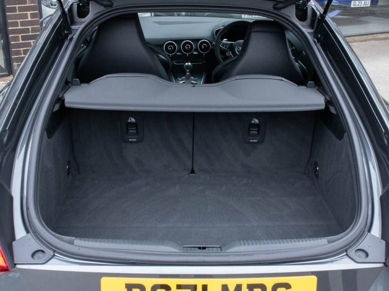 Audi TT   Registered:2021(71)