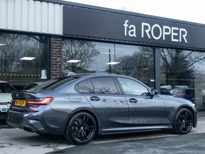 BMW 3 Series   Registered:2020(70)