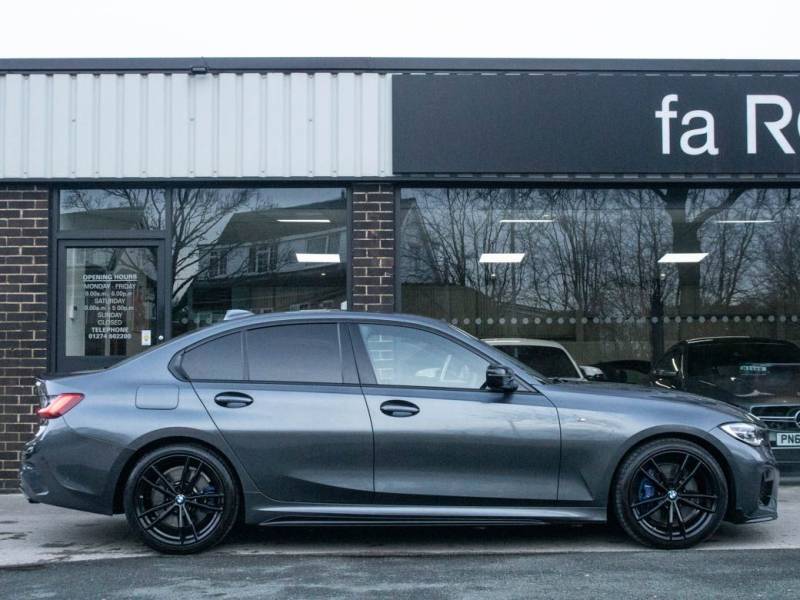 BMW 3 Series   Registered:2020(70)