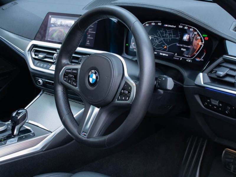 BMW 3 Series   Registered:2020(70)