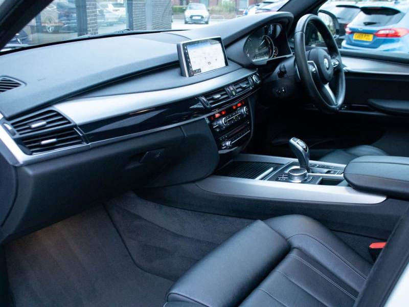 BMW X5   Registered:2018(18)