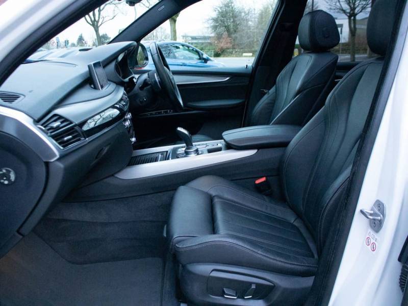 BMW X5   Registered:2018(18)