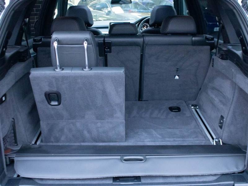 BMW X5   Registered:2018(18)