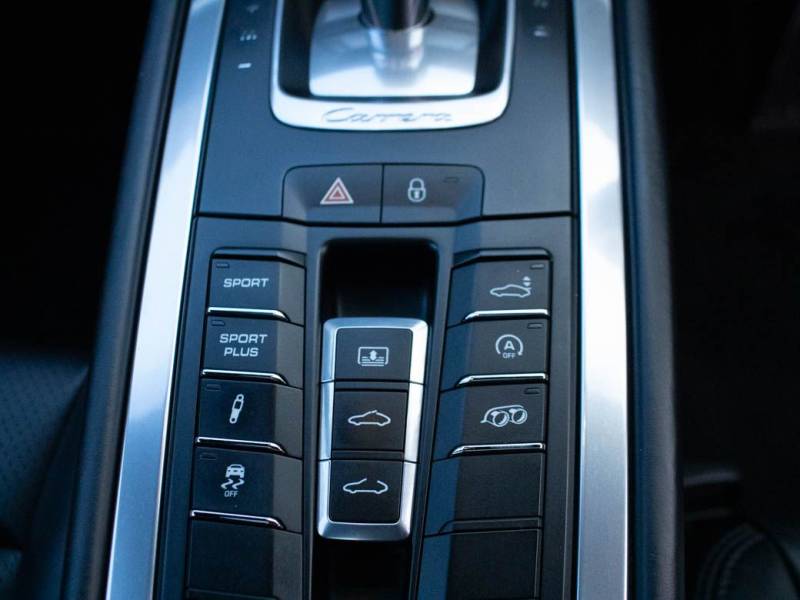 Porsche 911   Registered:2013(63)