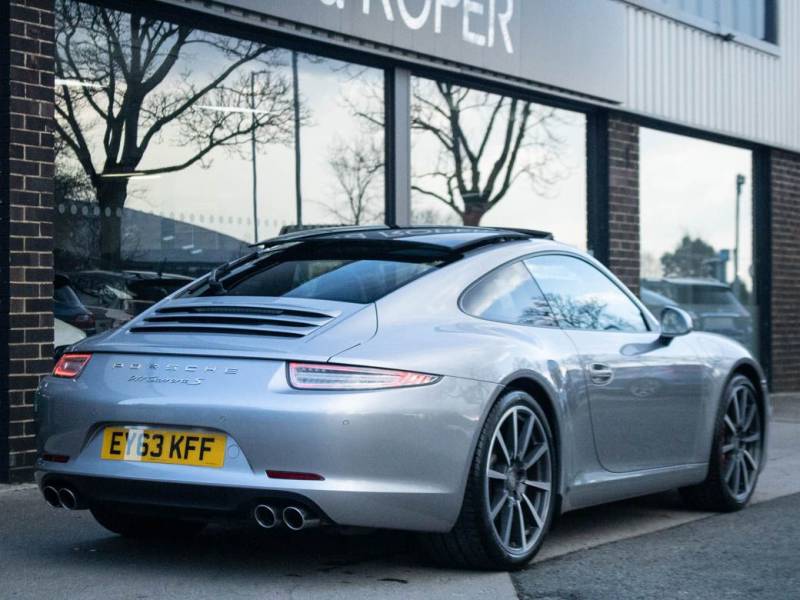 Porsche 911   Registered:2013(63)