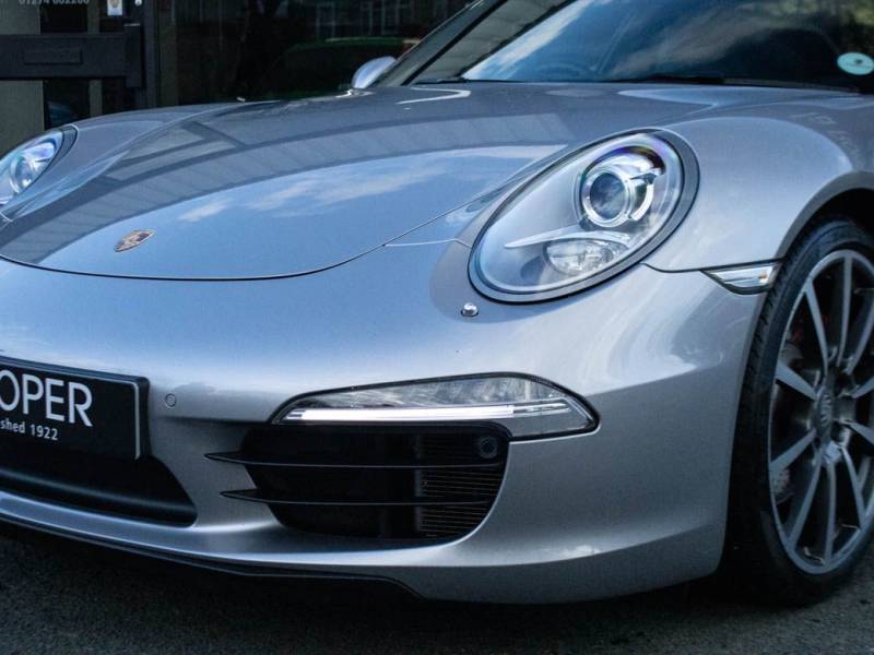 Porsche 911   Registered:2013(63)