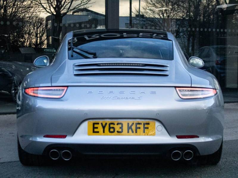 Porsche 911   Registered:2013(63)