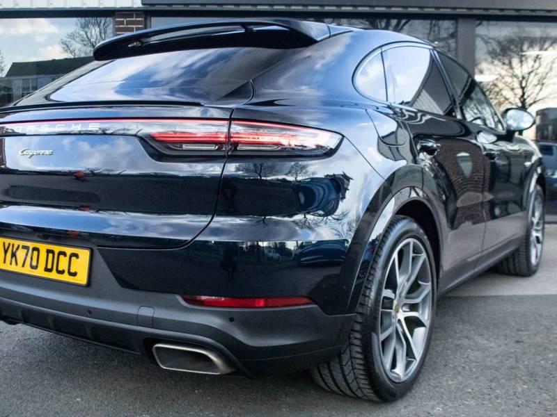Porsche Cayenne   Registered:2020(70)