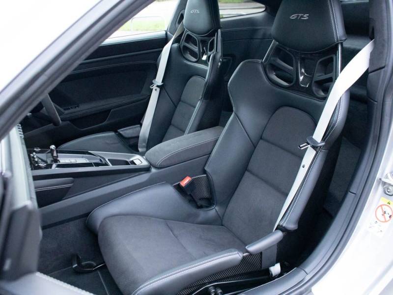 Porsche 911   Registered:2022(22)