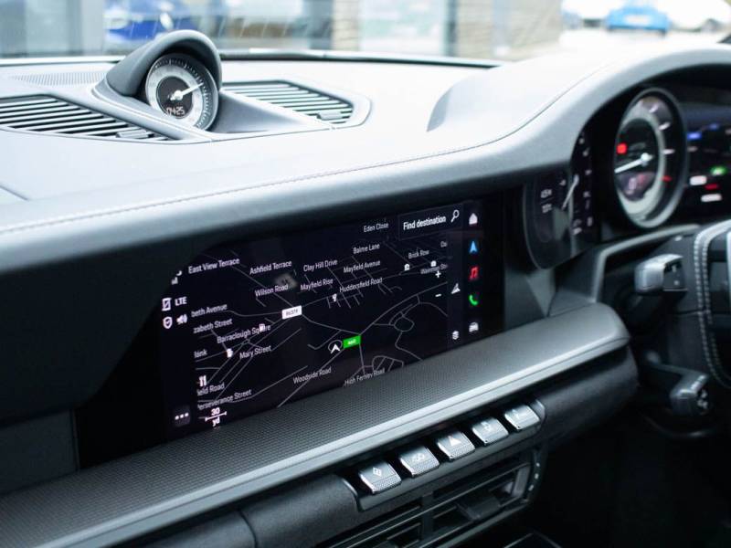 Porsche 911   Registered:2022(22)