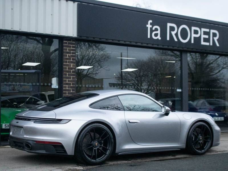 Porsche 911   Registered:2022(22)