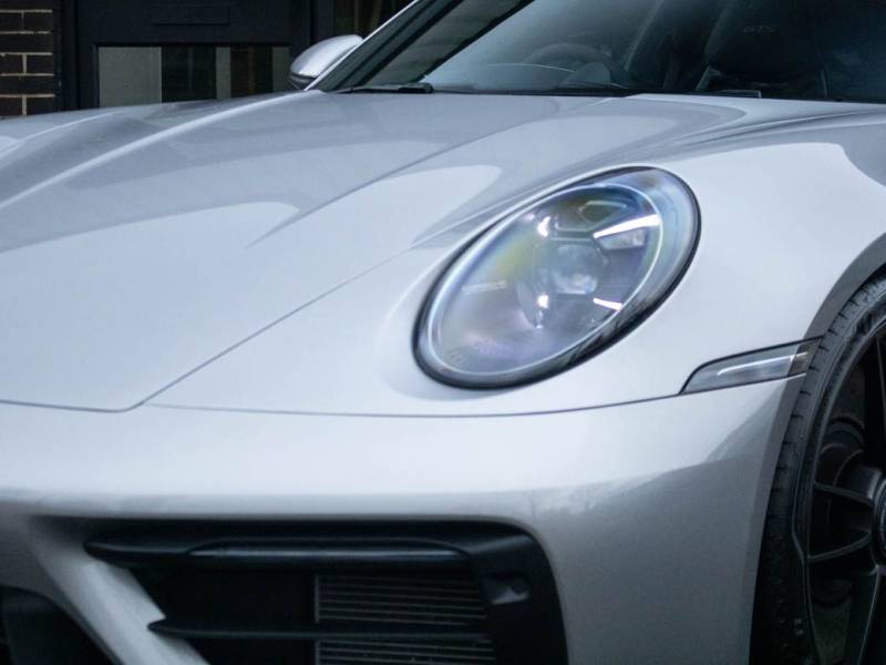 Porsche 911   Registered:2022(22)