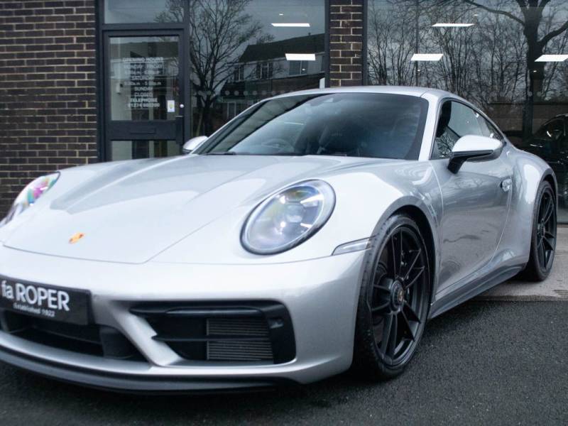 Porsche 911   Registered:2022(22)