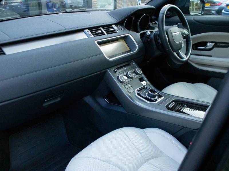 Land Rover Range Rover Evoque   Registered:2018(68)