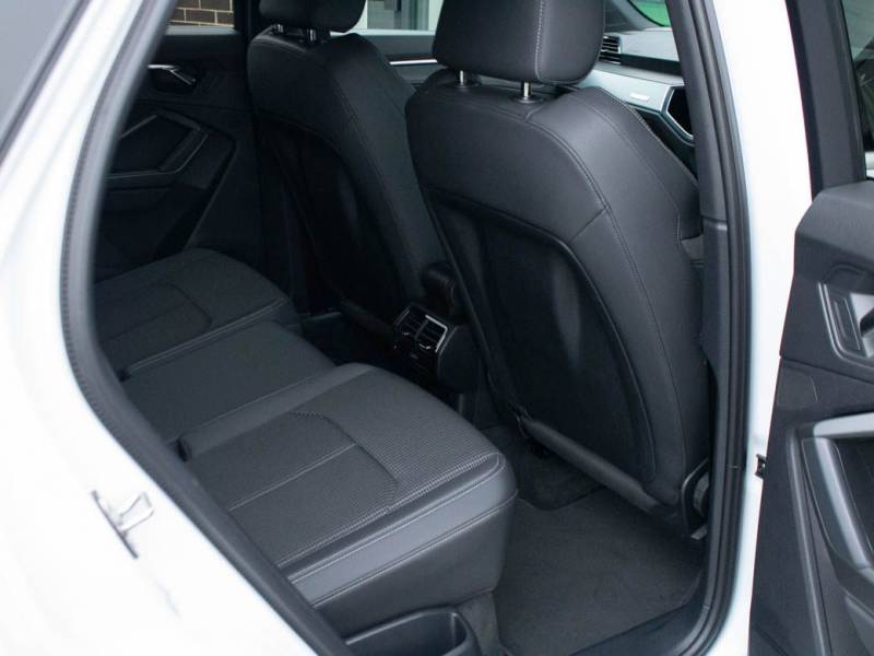 Audi Q3 Sportback   Registered:2022(22)