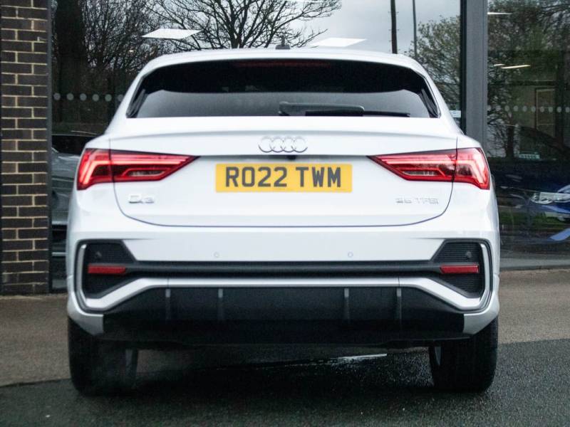 Audi Q3 Sportback   Registered:2022(22)