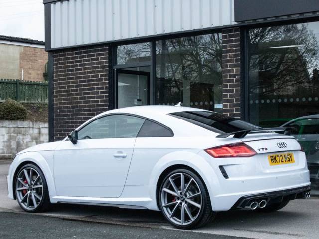 2022 Audi TTS Coupe 50 Black Edition 2.0 TFSI quattro S tronic 320ps