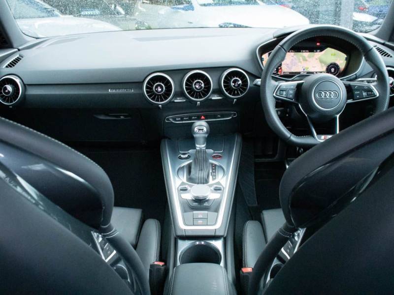 Audi TTS Coupe   Registered:2022(72)