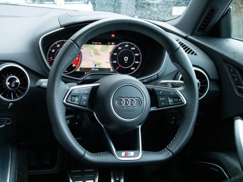 Audi TTS Coupe   Registered:2022(72)