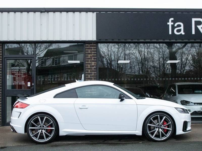 Audi TTS Coupe   Registered:2022(72)