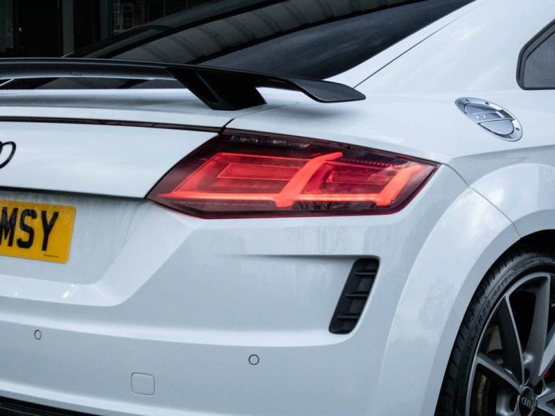 Audi TTS Coupe   Registered:2022(72)