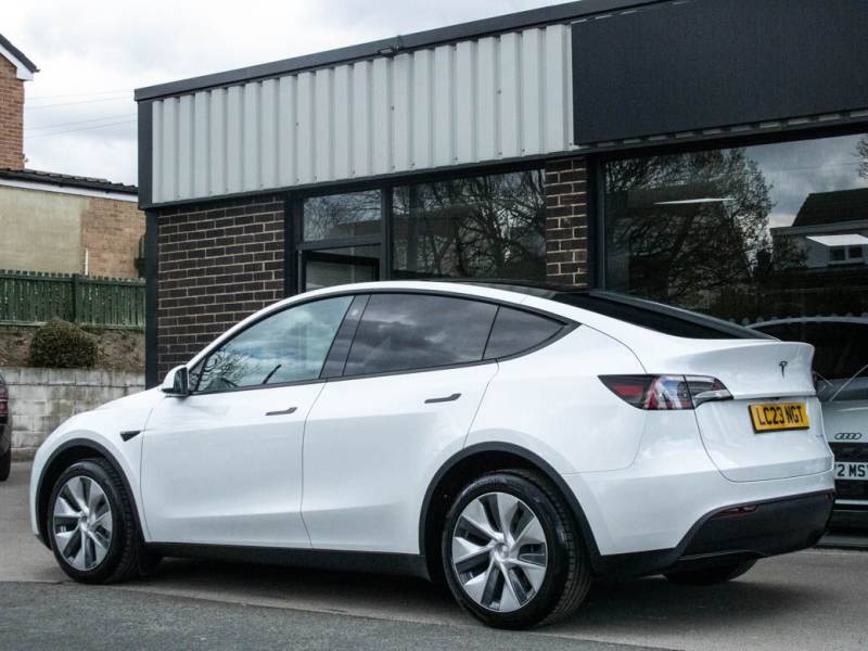 Tesla Model Y   Registered:2023(23)