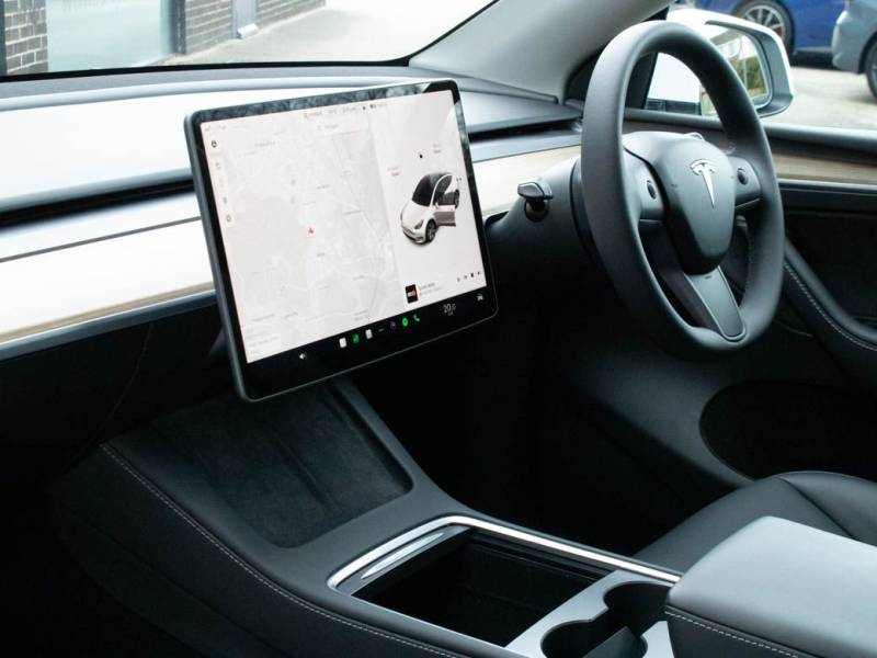 Tesla Model Y   Registered:2023(23)