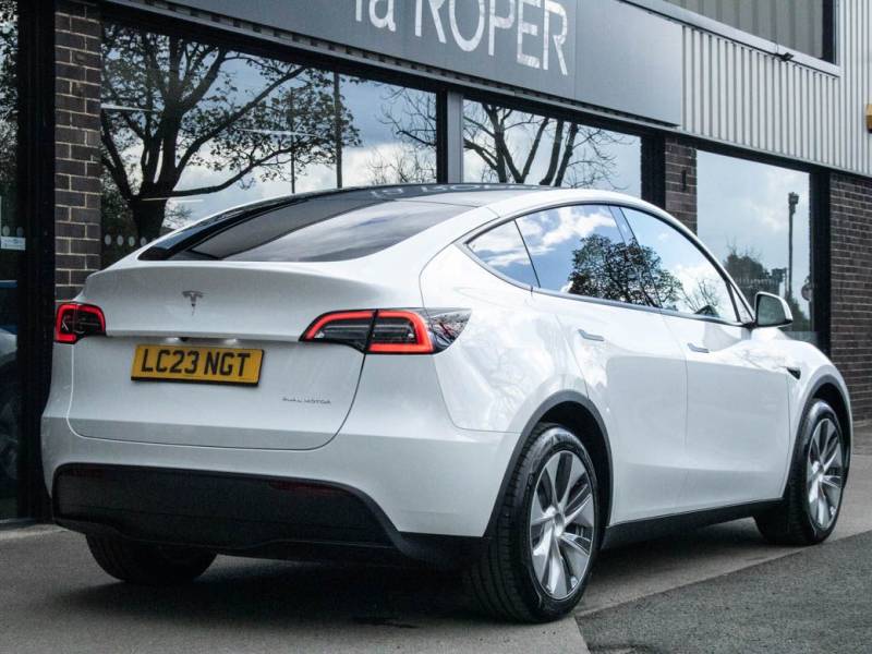 Tesla Model Y   Registered:2023(23)