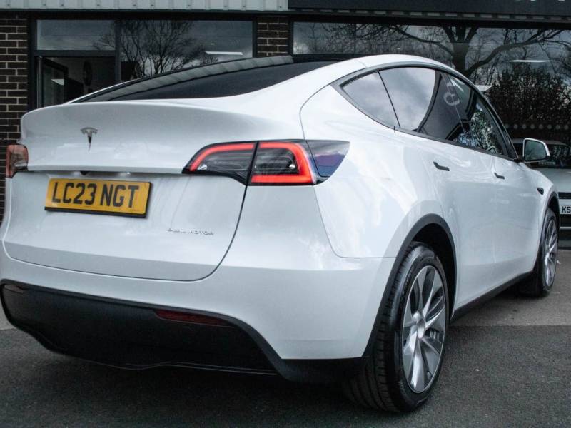 Tesla Model Y   Registered:2023(23)